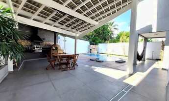 Imagem 3: Casa com 3 dormitórios à venda, 230 m² por R$ 1.650.000,00 - Granja Viana - Carapicuíba/SP