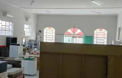 Imagem 2: Predio comercial mais casa de 3 Dorms com 282ms², no Jardim do Céu(Oriente