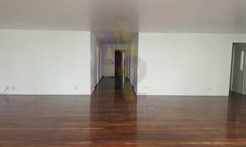 Imagem 5: Apartamento muito espaçoso e confortável. Com 370m² de área útil e 2 vagas de garagem para