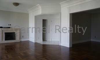 Imagem 2: Place des Vosges, 276m2, 3 suites e 4 vagas