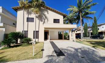 Imagem 2: Casa de condomínio para venda possui 380 metros quadrados com 4 suites