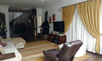 Imagem 2: Sobrado à venda na Vila Ipojuca na Rua Votupoca, 312 m², 3 quartos, 1 banheiro, 3 suítes