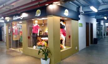 Imagem 3: LINDA LOJA PORTEIRA FECHADA isolada sem vizinho