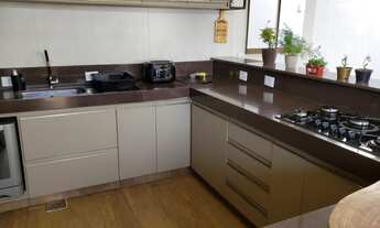 Imagem 6: Belissima Casa Jardim Botânico - Acabamento Excelente com Area Gourmet Espaçosa