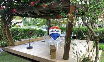 Imagem: Vendo casa Aldeia, com 4 suítes, na pista