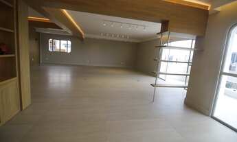 Imagem 4: Alugue ou compre este apto com vista deslumbrante reformado , marcenaria nobre , amplos d