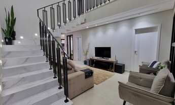 Imagem 1: Sobrado para venda com 189 metros quadrados com 4 quartos em Centro - Cascavel - PR