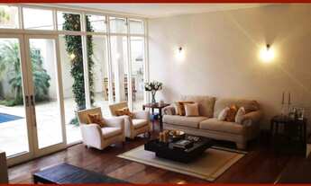 Imagem 6: Casa a venda possui 400 m² com 5 dorms sendo 2 suítes e 5 vagas e piscina - Jardim Marajoa