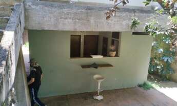 Imagem 5: CASA Á VENDA/ PRÓXIMO A TUDO/ 4 VAGAS