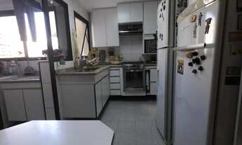 Imagem 7: Apartamento para venda possui 150 metros quadrados com 3 quartos em Indianópolis - São Pau