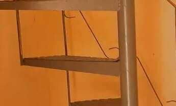 Imagem 10: Casa tipo apartamento, toda em alumínio, e reformada