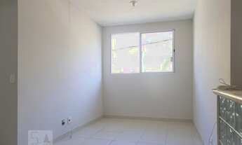 Imagem 3: Apartamento para Aluguel - Vargem Pequena, 2 Quartos, 47 m2
