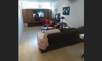 Imagem 6: Excelente casa térrea para moradia ou fins comerciais ....!!!