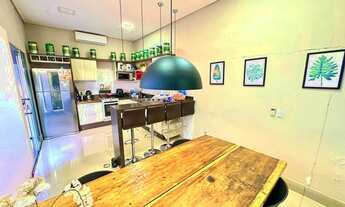 Imagem 2: Casa em Condomínio Rio Cachoerinha de esquina, Ampliada e reformada. Com 2 quartos sendo 1