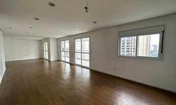 Imagem 2: Apartamento para aluguel e venda tem 201 metros quadrados com 4 suítes