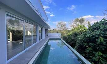 Imagem 5: Casa de condomínio sobrado para venda possui 435 metros quadrados com 4 quartos