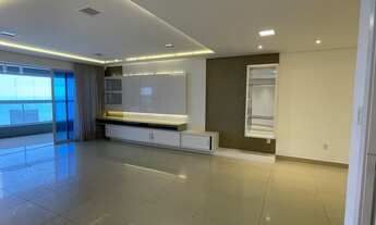 Imagem 2: Apartamento para venda tem 245 metros quadrados com 4 quartos