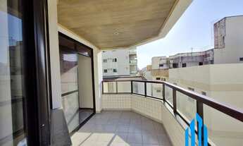 Imagem 2: Amplo apartamento 3 quartos mais DCE, mobiliado, na Av. Praiana, Praia do Morro em Guarapa