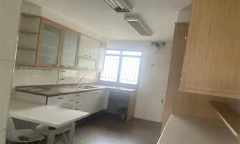 Imagem 6: Apartamento no Edifício Le Champ - Vista Deslumbrante e Espaços Amplos!