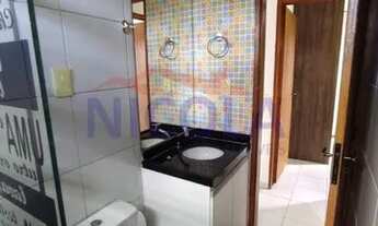 Imagem 3: Apartamento com móveis projetados (piscina e salão de festa