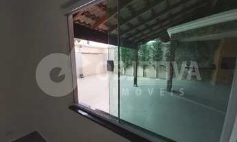 Imagem 2: Excelente casa no Bairro Jardim Califórnia em Uberlândia