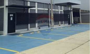 Imagem 7: Imóvel para locação ótimo para empresas, industrias e comércios, ele possuí um espaço ampl