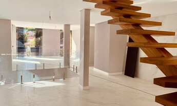 Imagem 7: Casa para Venda em Nova Friburgo, Cônego, 4 dormitórios, 2 suítes, 4 banheiros, 2 vagas