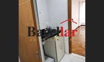 Imagem 7: Sala comercial reformada ao lado metrô uruguaiana