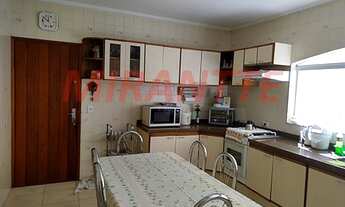 Imagem: Linda casa em Vila Mazzei