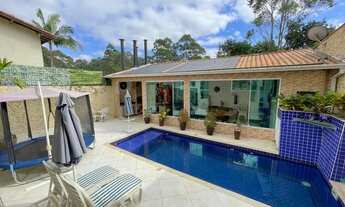 Imagem: Casa a venda na Granja Viana cond São Paulo