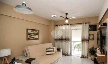 Imagem 2: Apartamento com varanda, 2 quartos (1 suíte), vaga, salão de festas, churrasqueira, à vend