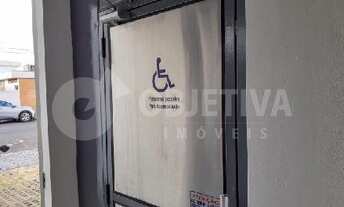 Imagem 2: Excelente sala comercial em estilo sobreloja no bairro Martins Uberlândia