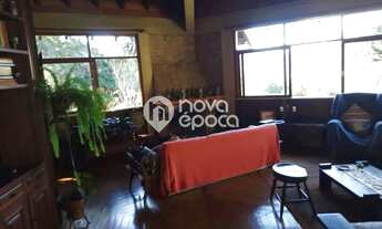 Imagem 4: Iucas Casa com 4 dormitórios