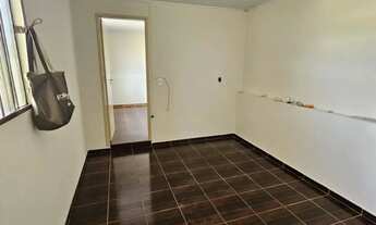 Imagem 4: Residência de fundos em alvenaria localizada na Rua Rio Apucarana esquina com a Rua Rio da