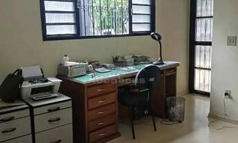 Imagem 3: Casa com 5 dormitórios, piscina e 4 vagas de garagem no bairro Vila Maria