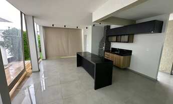 Imagem 2: Condomínio Granville Imóvel para aluguel e venda possui 300 metros quadrados com 4 quartos