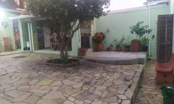 Imagem 4: Casa à Venda em Vila Jaboticabeira, Taubaté - SP