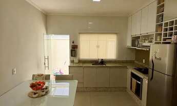 Imagem 7: Casa com ótima localização