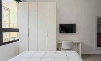 Imagem 2: Apartamento com 1 Quarto para alugar, 18m² - Centro