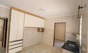 Imagem 3: Casa com 4 Quartos à venda, próximo ao posto Trevão no Jardim Paulistano