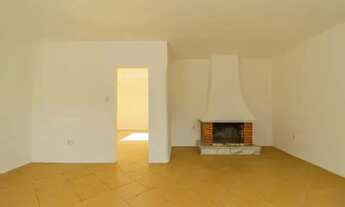 Imagem 3: Excelente Oportunidade para Locação Residencial ou Comercial Casa Central com Ótima Local