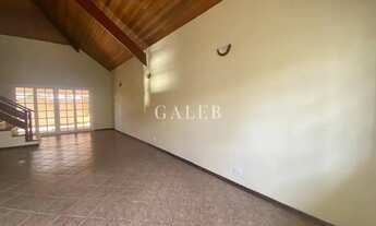 Imagem 3: CASA EM CONDOMÍNIO FECHADO COM LOCALIZAÇÃO PRIVILEGIADAEM ATIBAIA, COM PISCINA E ÁREA DE 2