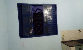 Imagem 4: Casa ótima 2 quartos-atrás do goianao,na rua da escola pingo de gente