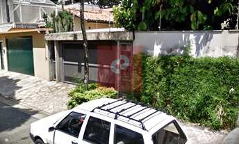 Imagem 2: Casa para aluguel possui 240 metros quadrados com 5 quartos em Moema - São Paulo - SP