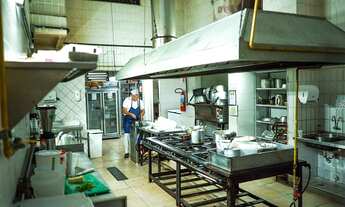 Imagem 2: REPASSE DE BAR E RESTAURANTE NO CORAÇÃO DA VARJOTA