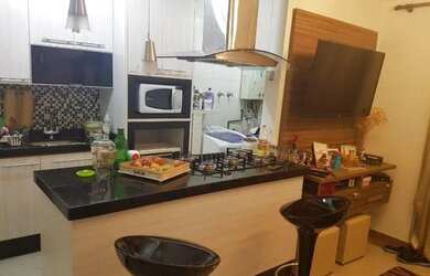 Imagem 3: Alto Padrão para Venda em São Paulo, Jardim Santa Emília, 2 dormitórios, 1 suíte, 2 banhei