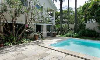 Imagem 4: Venda/Locação/Jardim Europa: Casa ensolarada e amplo jardim