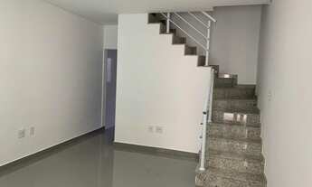 Imagem: OPORTUNIDADE Belíssimo Sobrado novo à