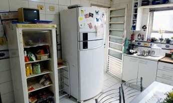 Imagem 2: AMPLO E SILENCIOSO!! VAGA DEMARCADA E LIVRE!! PRÓX. À TUDO!!