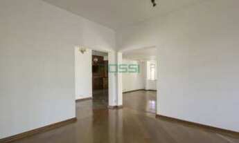 Imagem 4: Casa de Condomínio com 4 Quartos à Venda, 678 m² por R$ 3.900.000